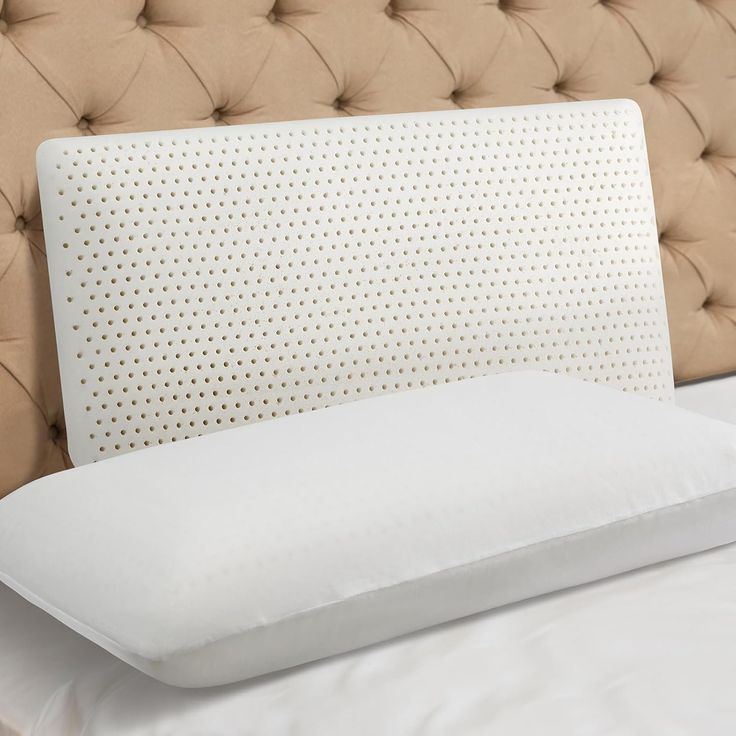 100% Natural Talalay Latex Pillow Sleeping Bed Pillows, Extra Soft Luxury Queen Pillow, Perfectly Aligns for Side/Back Pain, Stomach, Neck, Removable Breathable Cotton Cover (1, Queen (Low Loft))